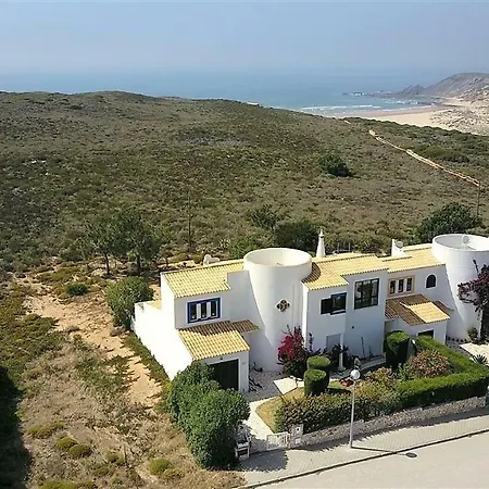 Villa Machado Aljezur